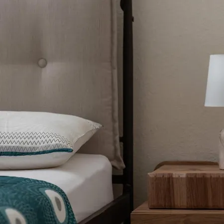 Апартаменты Rosa's Garden House *