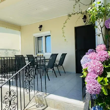 Rosa's Garden House Daire Paralia Sikias