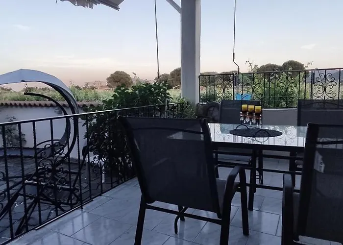 Rosa's Garden House * Paralia Sikias